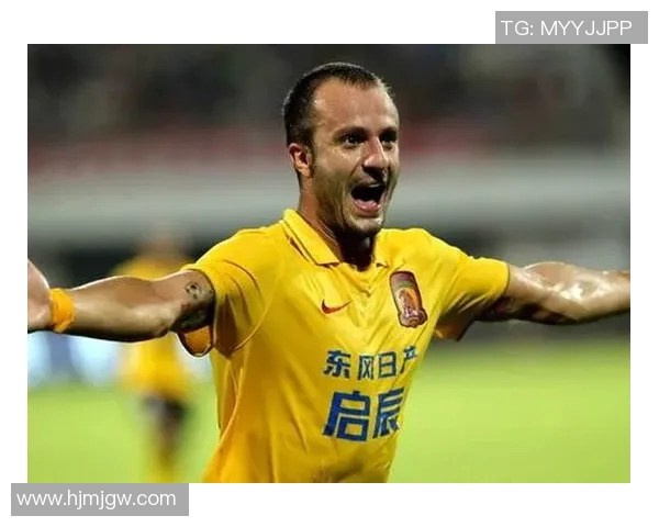 谢顶足球星的逆袭之路 从失发到荣耀巅峰的励志传奇 谢顶足球星的逆袭之路 从失发到荣耀巅峰的励志传奇