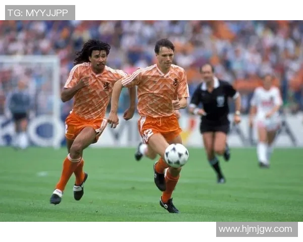 荷兰90年代足球传奇:从范巴斯滕到科曼的黄金一代荣耀与遗憾 荷兰90年代足球传奇:从范巴斯滕到科曼的黄金一代荣耀与遗憾